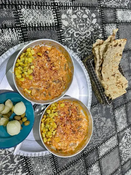  کافه صبحانه شمعدونی