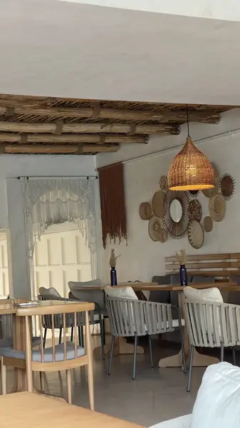 Café cake studio