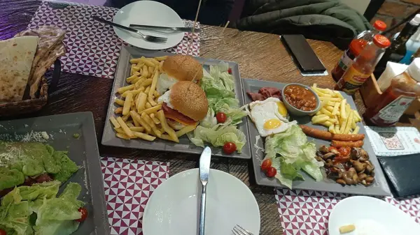  کافه ژوانی