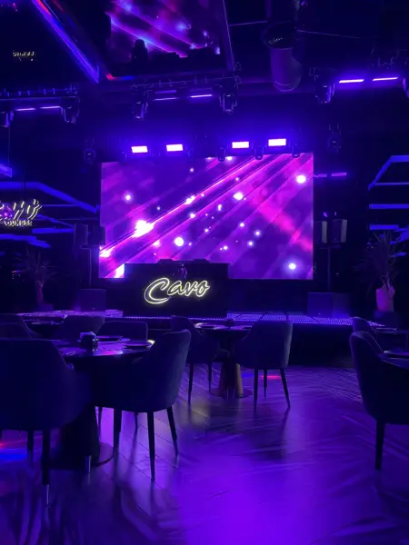 Cavo Lounge Cafe & Restaurant (کافه و رستوران کاوو لانژ)