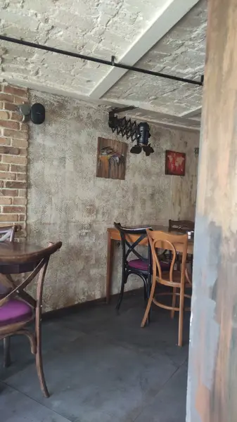 Madota Cafe