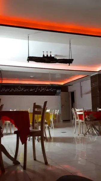 کافه گالری زنجان
