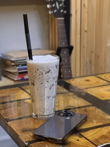  Mana Cafe • کافه مانا