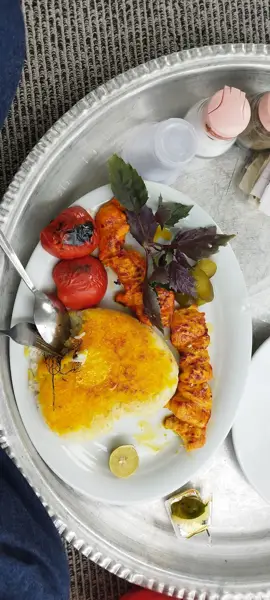  رستوران نارنجستان