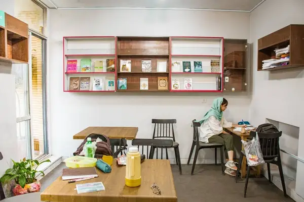  کافه شهر کاغذی