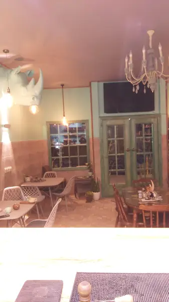  Rhonda pizzacafé