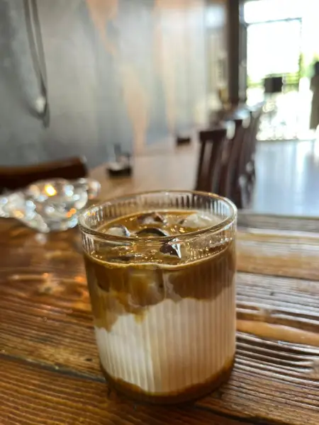  کافه مون