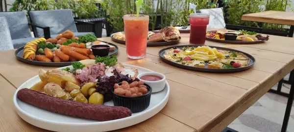  cafe bapiro کافه باپیرو