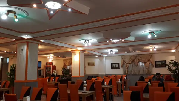  رستوران گل گندم
