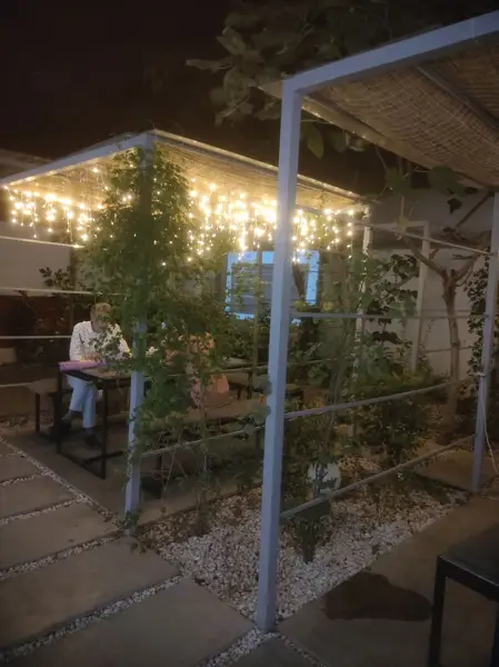 Doost Art Cafe