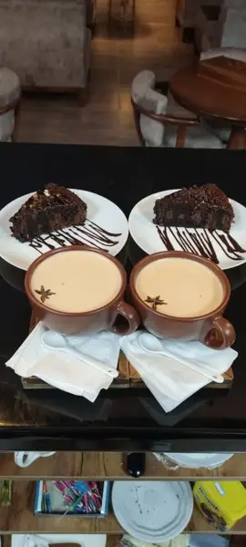  کافه آنیسا