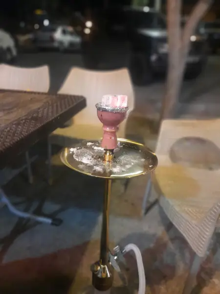  Bir cafe