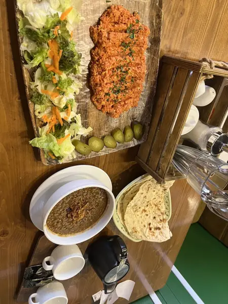  SooR Cafe