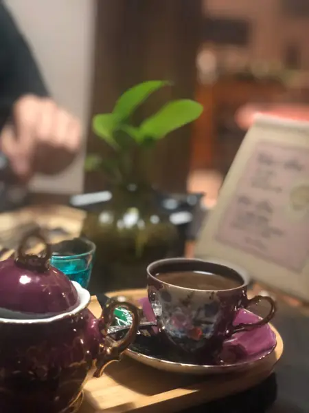  Miss Caffee