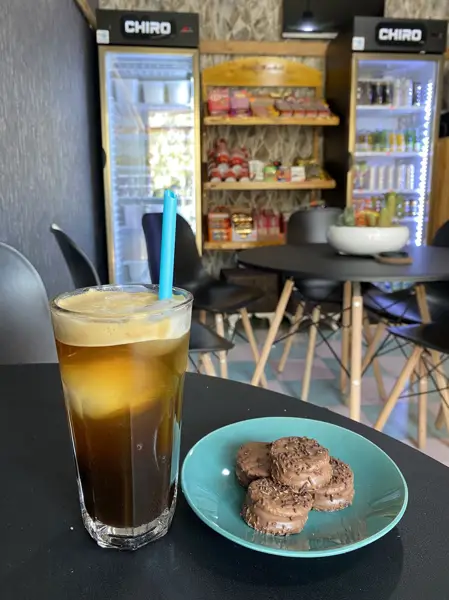  کافه لنا