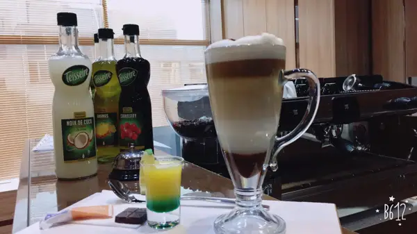 کافه ژینو
