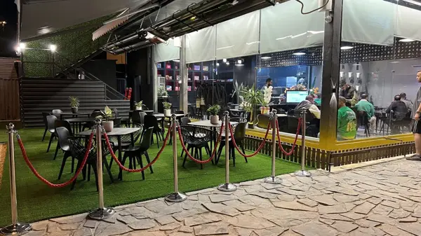 Khaales Cafe کافه خالص