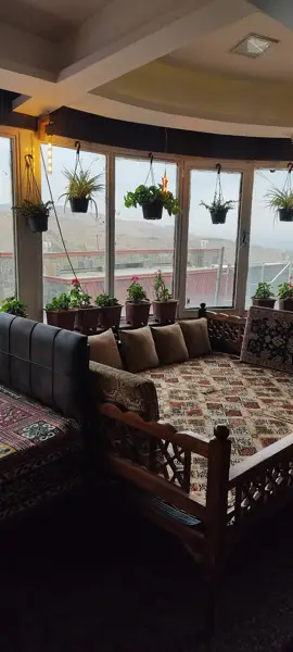  کافه سفره خانه هشت بهشت