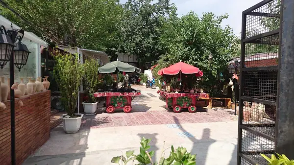 باغ ایرو