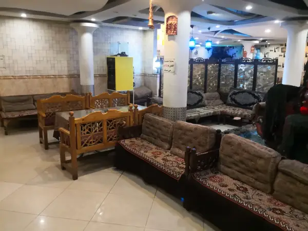 سرای سنتی مجنون
