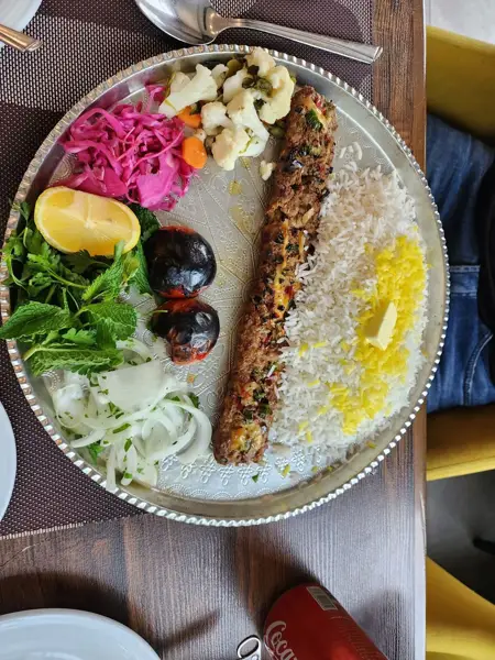  کافه و رستوران داژیار