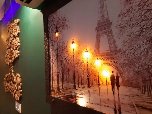  Cozy Cafe