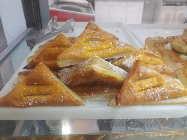  کافه بستنی و ویتامینه قصر نور