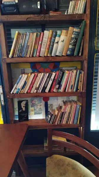 کافه کتاب