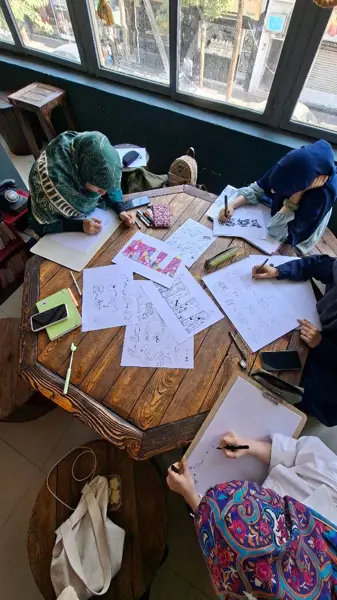  کافه من و بابام