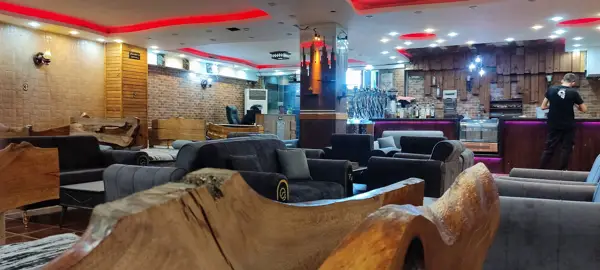 کافه گندم طلایی