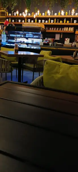  کافه ویونا Cafe viuna