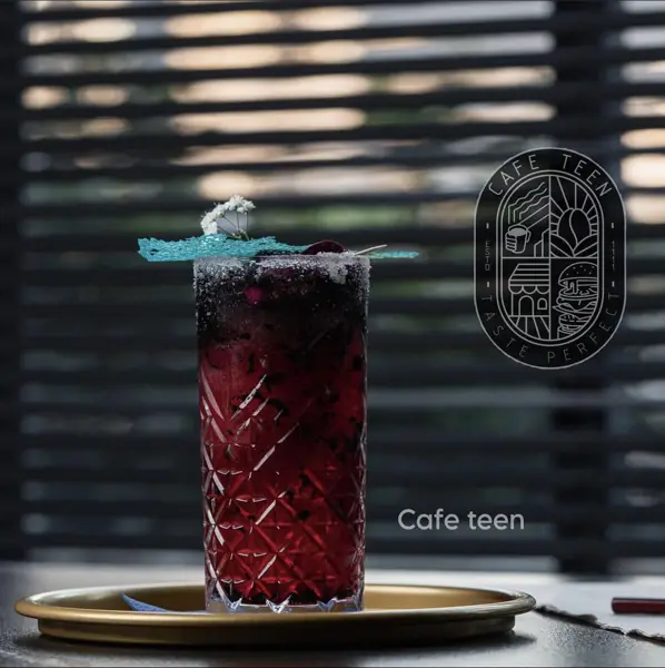  کافه تین Teen Cafe