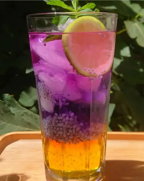 کافه خان و مان ویژه بانوان