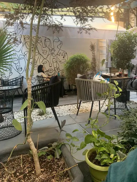 Ordibehesht Cafe