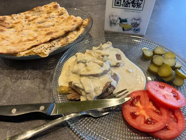  کافه رستوران وانت ۶۴