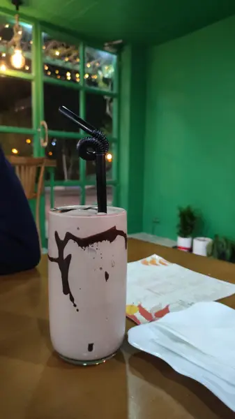  کافه رزلند
