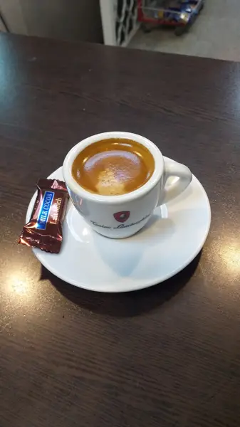  کافی شاپ توت فرنگی