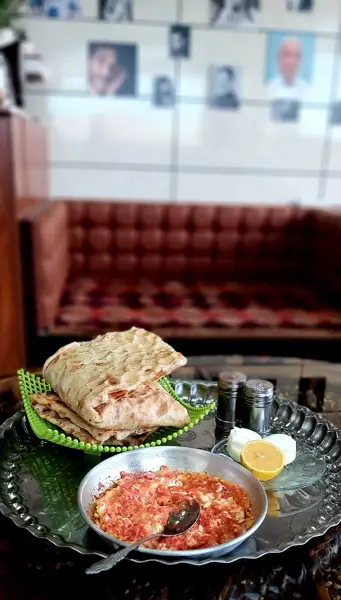  کافه سنتی خورشید
