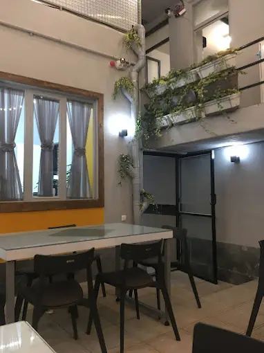  کافه کتاب شهر