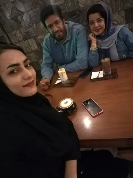  کافه انقلاب