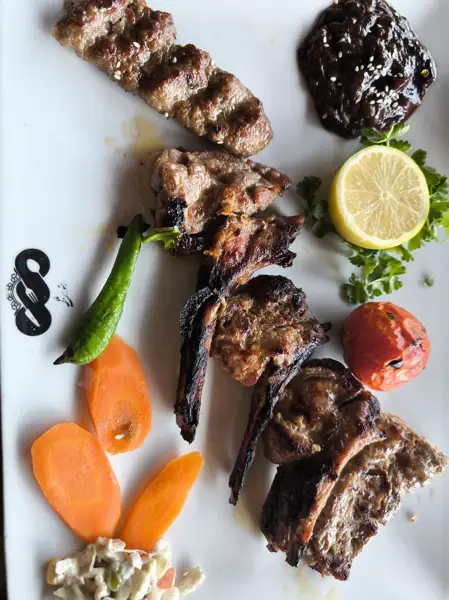  رستوران ملل