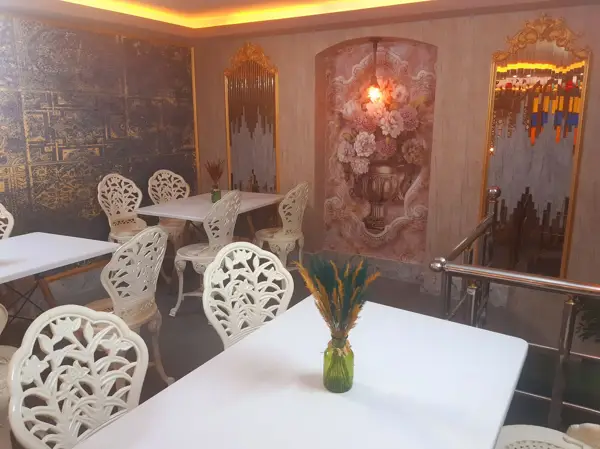  کافی شاپ افق