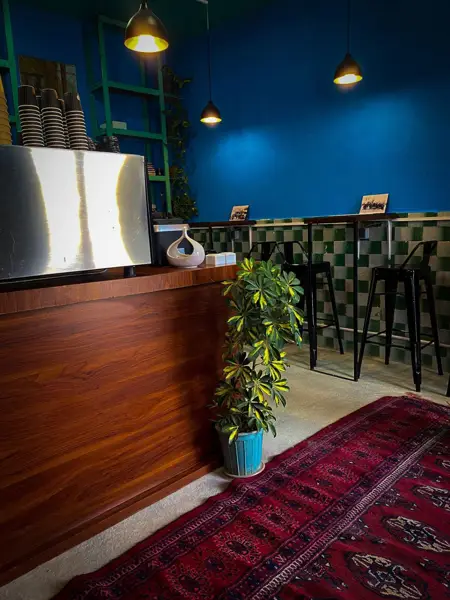  Cafe Narad