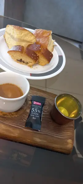  کافه گادیشه