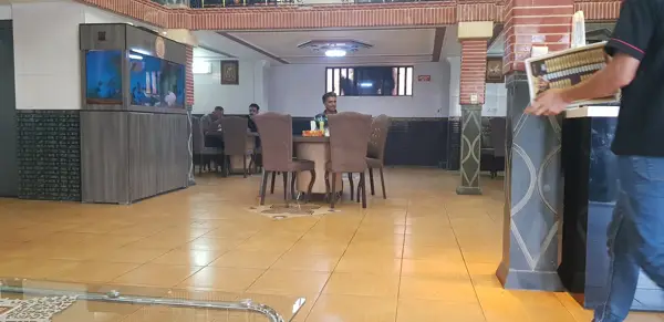  رستوران آریانا