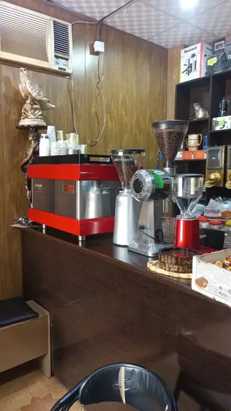  قهوه خانه تک برگاس