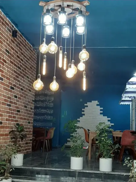  کافه روبوستا - Cafe Robusta