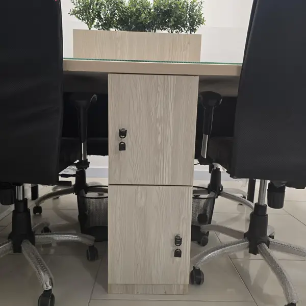  صندلی اختصاصی در اتاق