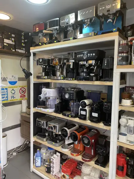 Santa plus coffee and roasters- سانتا پلاس