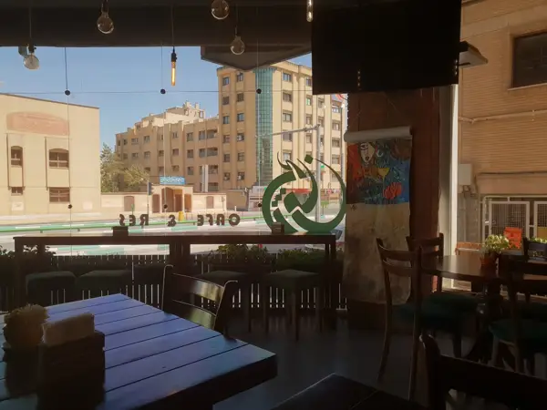 Azhman Cafe کافه آژمان